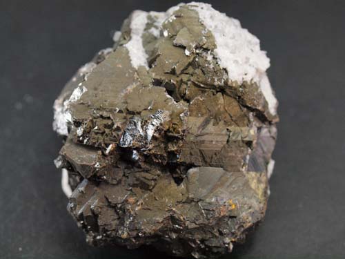 Sphalerite crystal.<br>Size 4cm x 5cm x 1,5cm