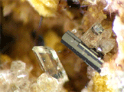 Apatito PseudoBrookita