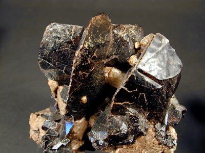 Titanite, Feldspar