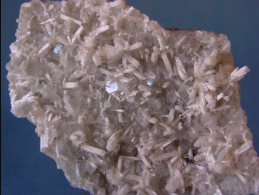 mesolite with pale green flourapophyllite